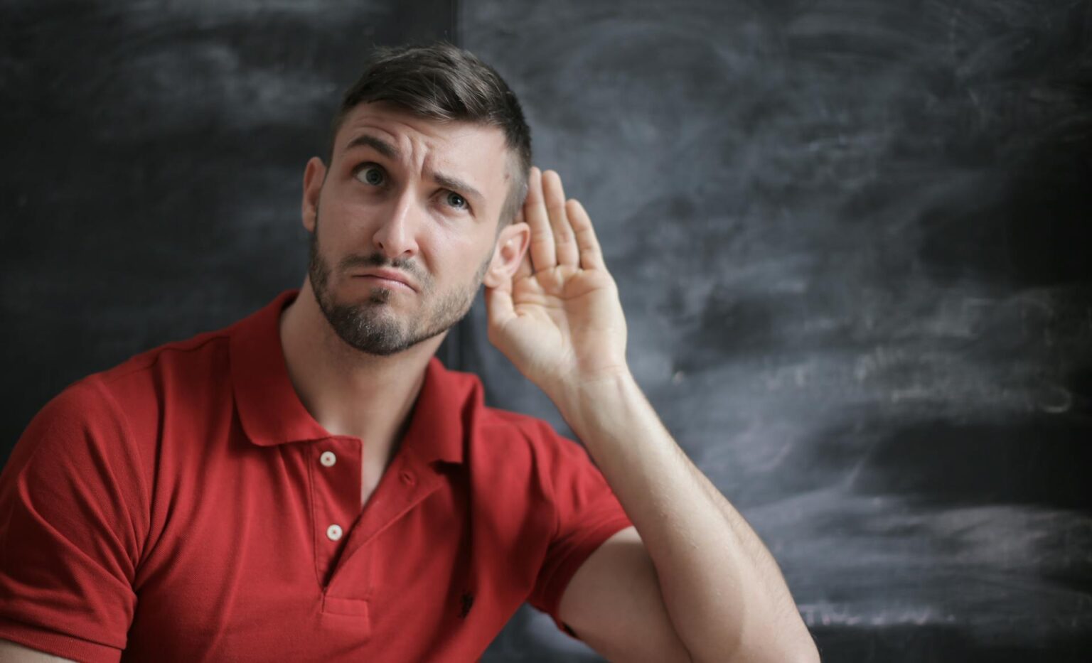 vibration noise in ear